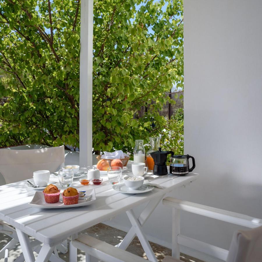 Mirabeli Apartments & Suites Pollonia Eksteriør bilde